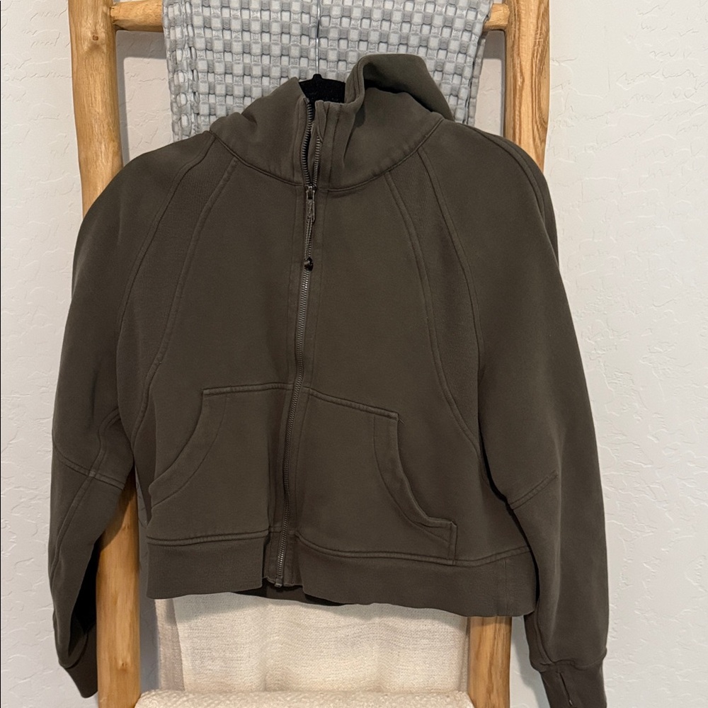 Lululemon Athletica Olive Green Zip-Up Jacket